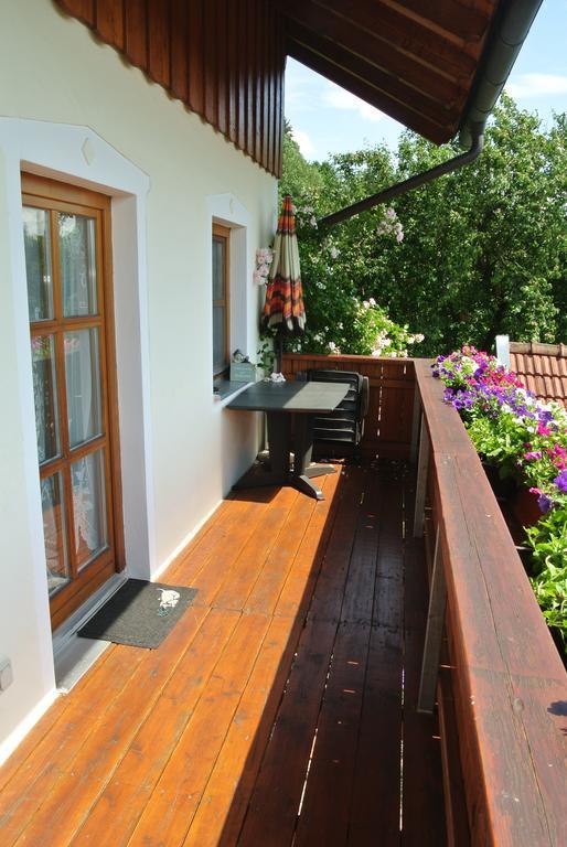 Haus Am Waldrand - Ferienwohnung Augustin Grafenau  Exteriör bild