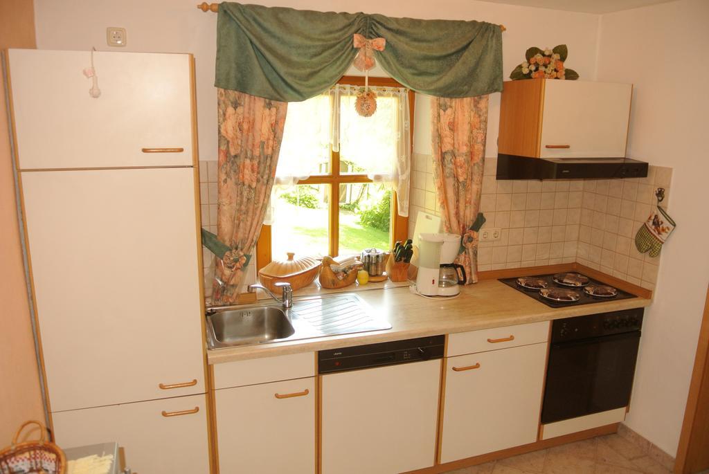 Haus Am Waldrand - Ferienwohnung Augustin Grafenau  Exteriör bild